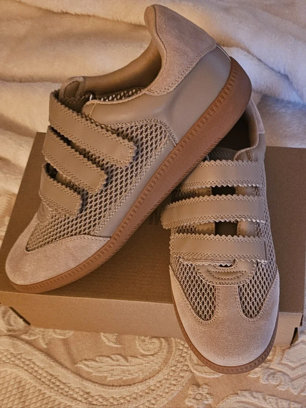 Steve Madden Momentum Sneakers Taupe 10 Medium